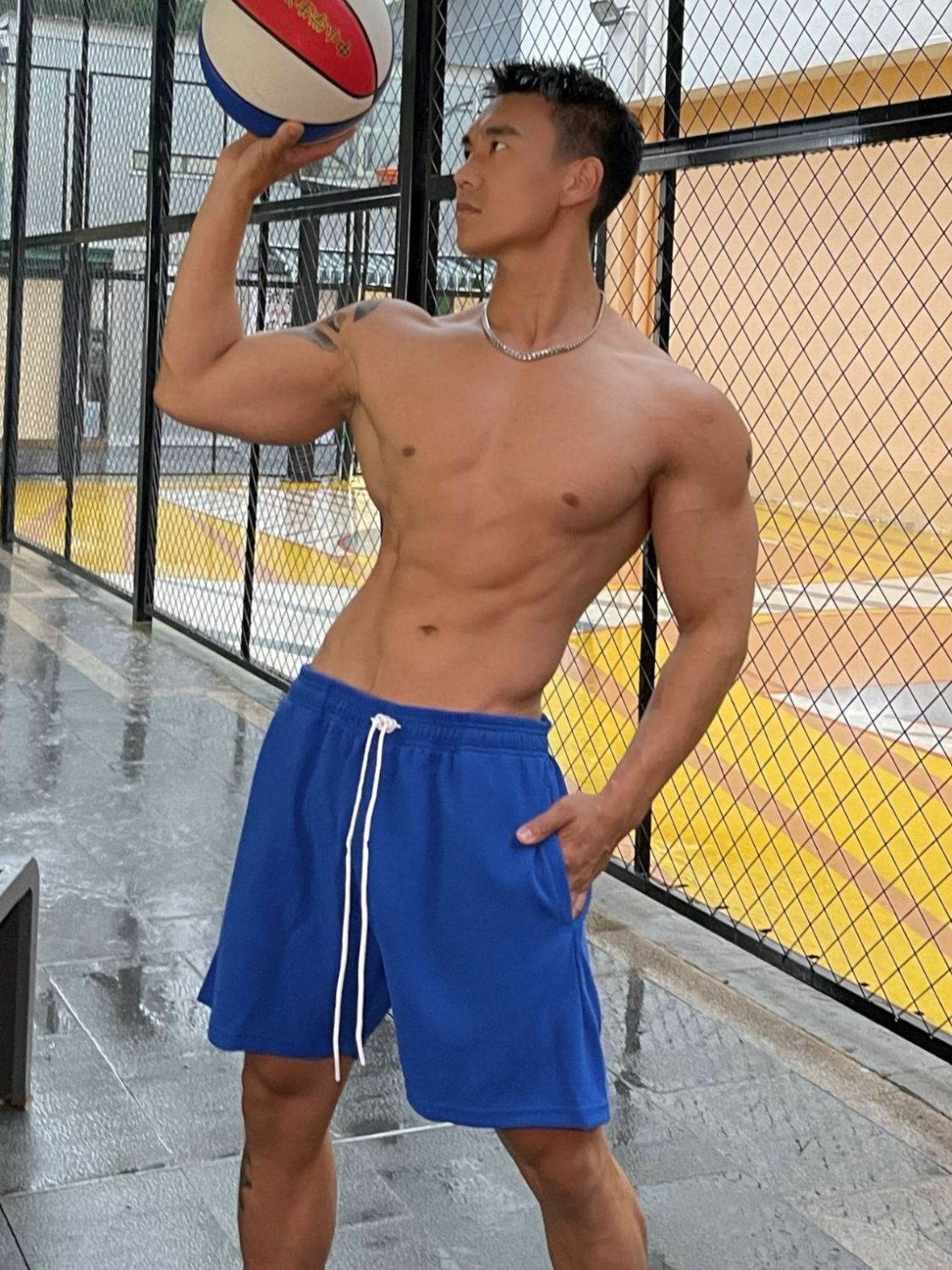 9929cd84-b4f2-47ff-9f94-46848b89295e-Max